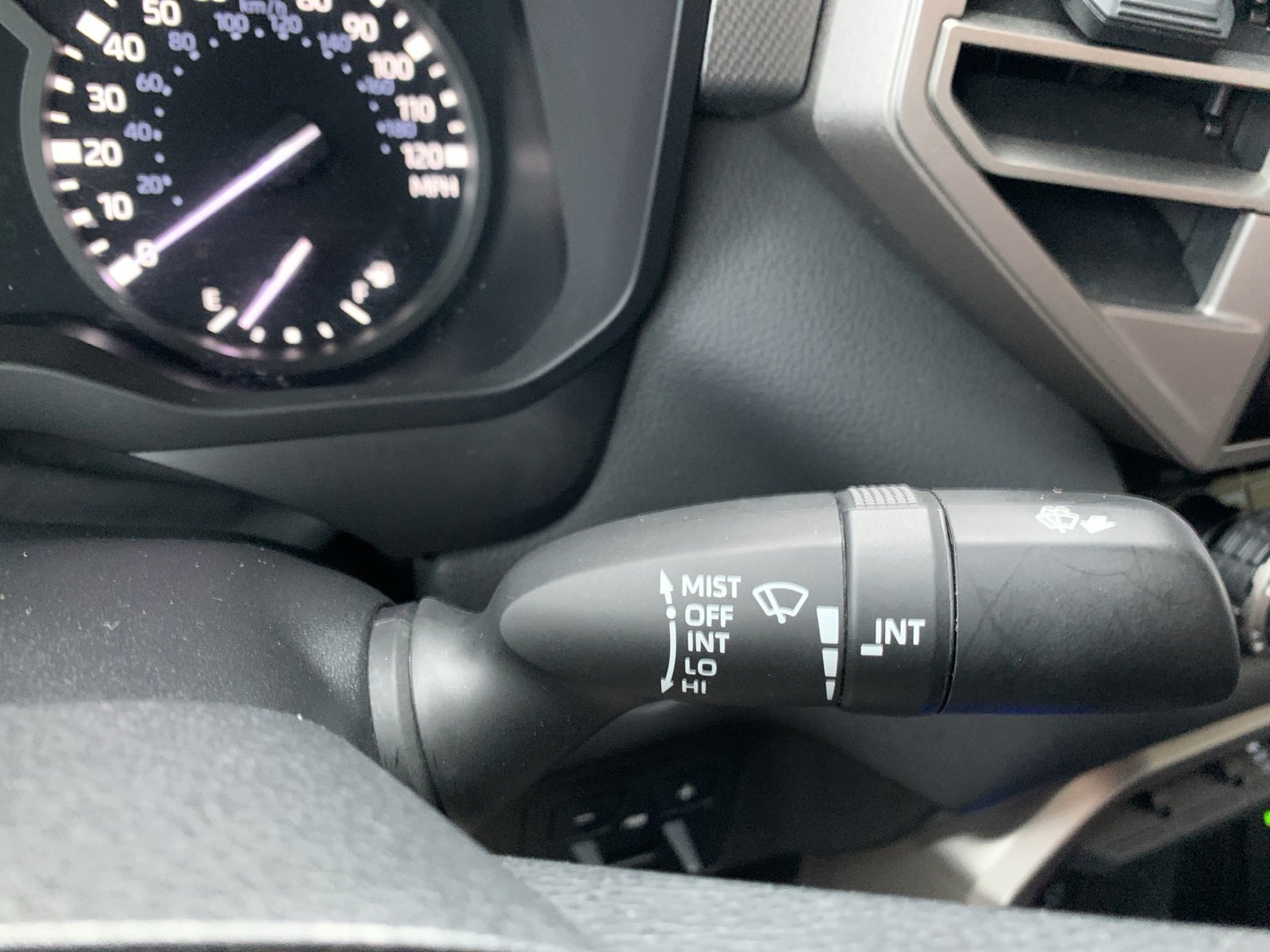 Used 2023 Toyota Tundra Limited image 34