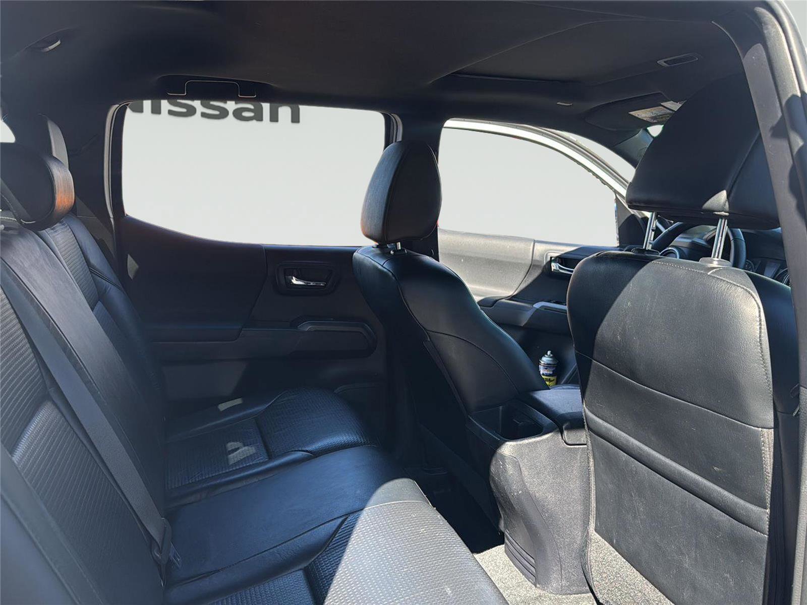 Used 2020 Toyota Tacoma TRD Sport w/ TRD Premium Sport Package image 31