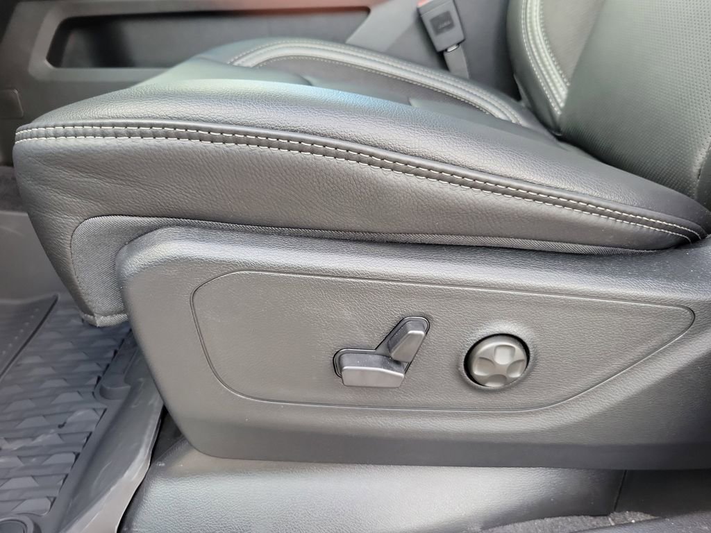 New 2026 RAM 1500 RHO w/ RHO Level 1 Equipment Group image 20