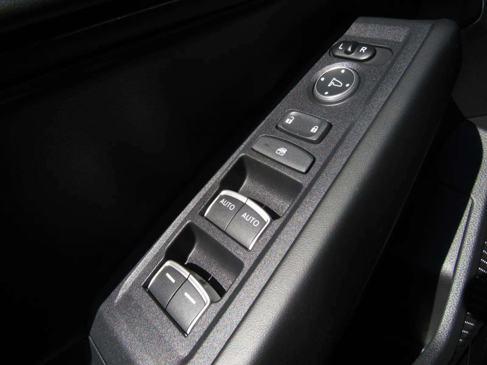 Certified 2024 Honda Accord EX-L image 22