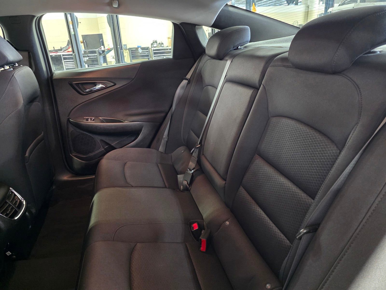 Used 2024 Chevrolet Malibu LT FWD image 14