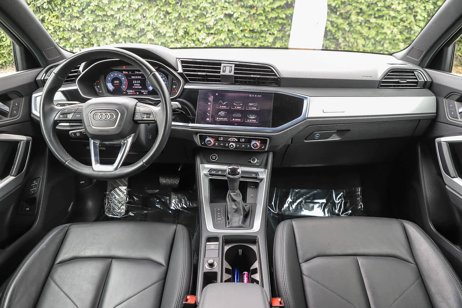 Used 2022 Audi Q3 2.0T Premium Plus w/ Premium Plus Package AWD/4WD image 13