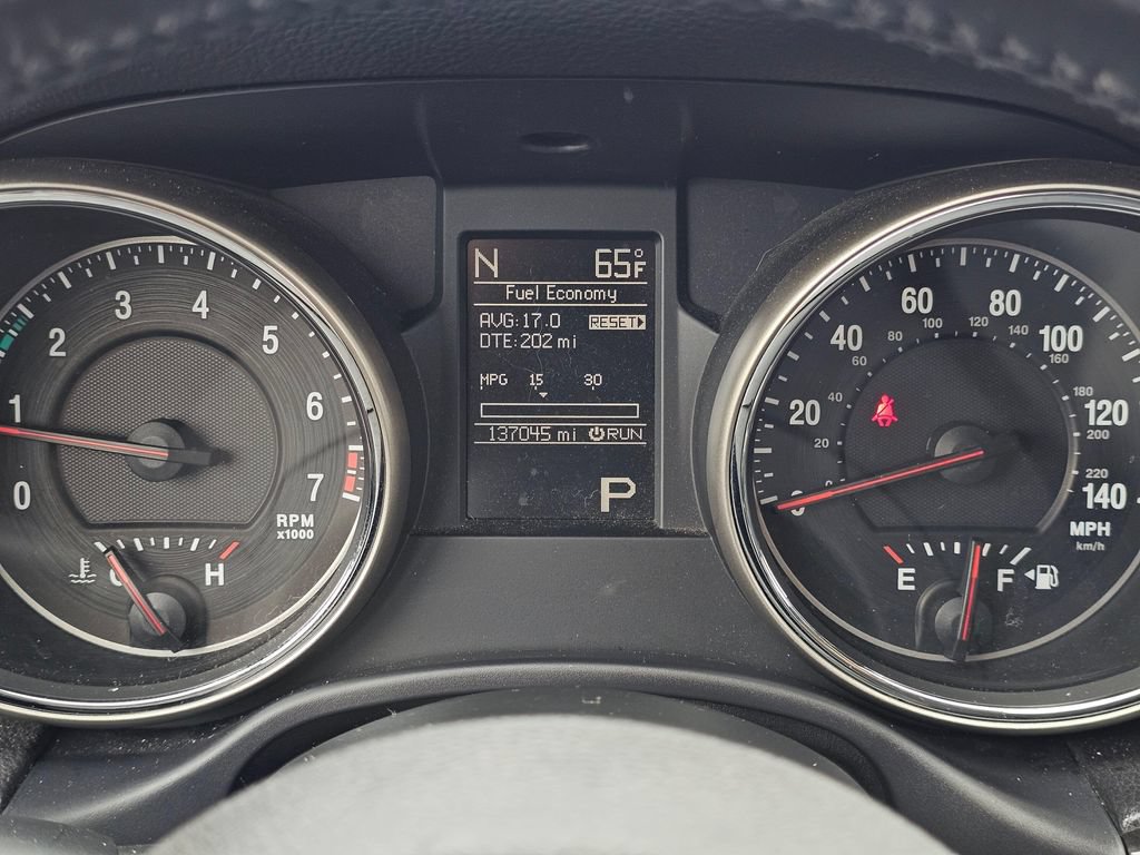 Used 2011 Jeep Grand Cherokee Laredo AWD/4WD image 30