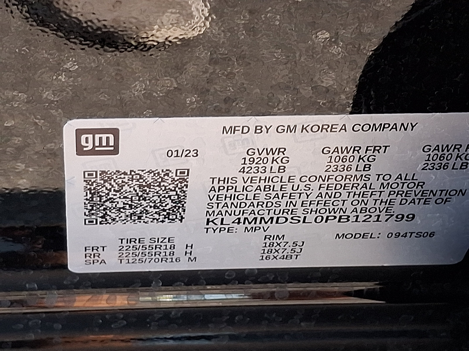 Used 2023 Buick Encore GX Select w/ Sport Touring Package FWD image 26