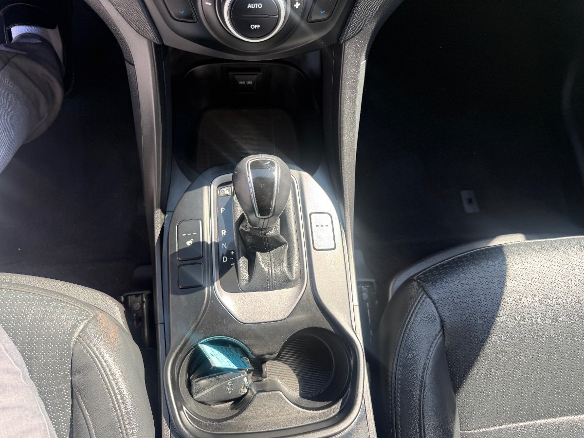 Used 2015 Hyundai Santa Fe Sport 2.0T FWD image 28