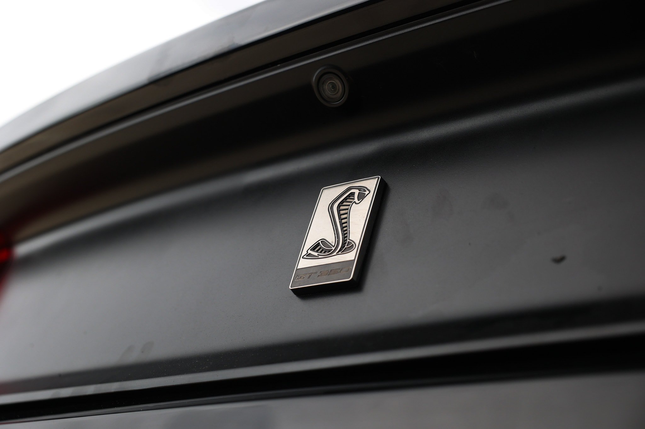 Used 2016 Ford Mustang Shelby GT350 w/ Technology Package RWD image 45