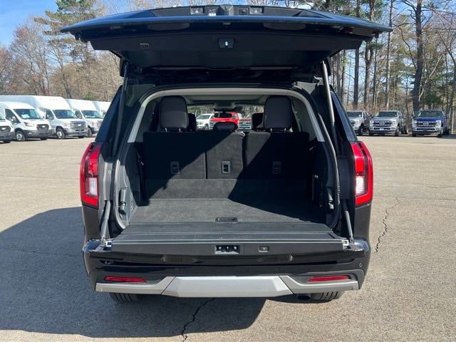 Used 2025 Ford Expedition Platinum w/ Platinum Ultimate Package AWD/4WD image 8