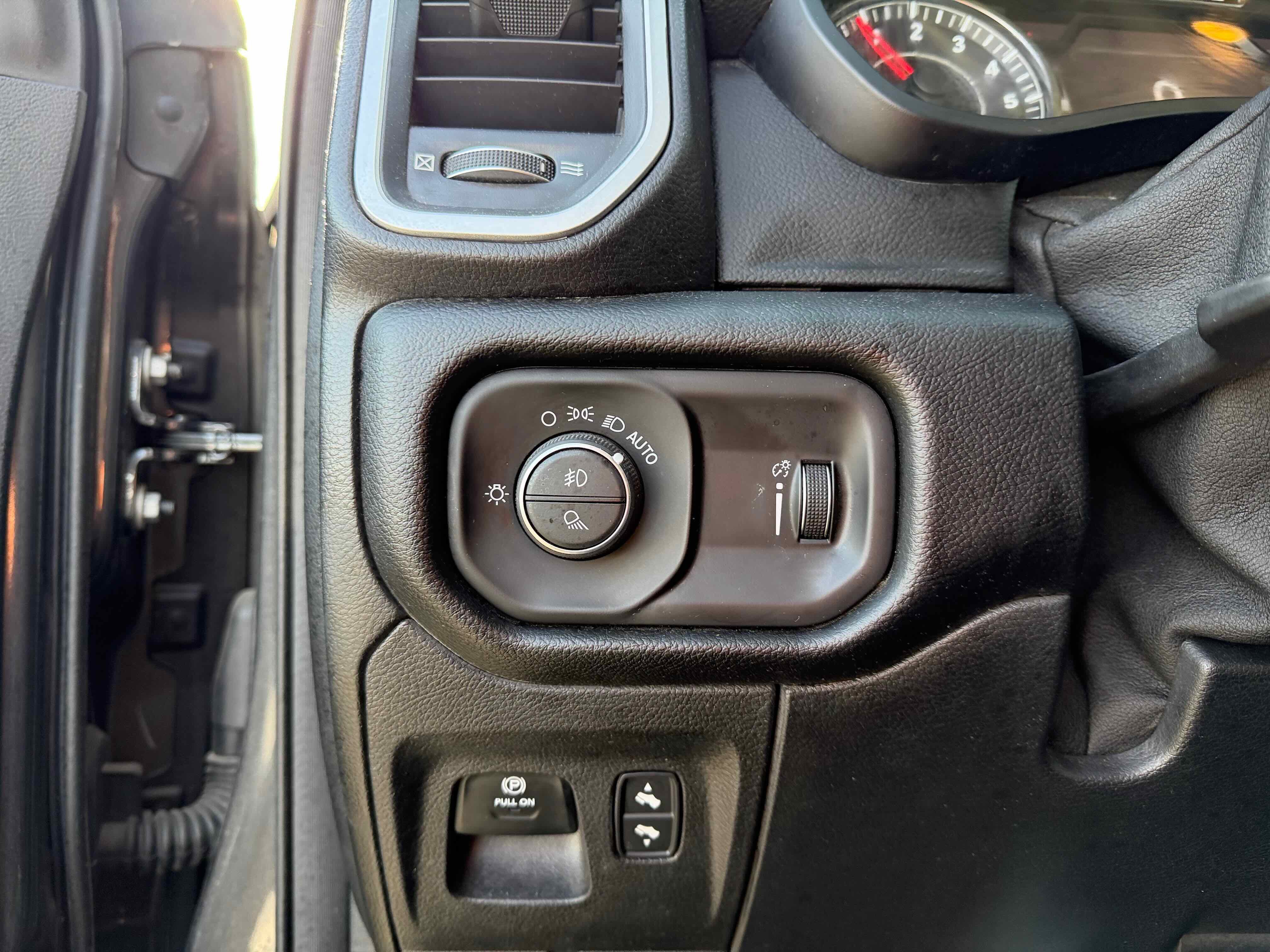 Used 2020 RAM 1500 Big Horn image 26