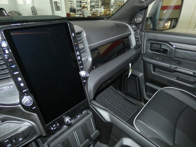 New 2026 RAM 2500 Limited image 12