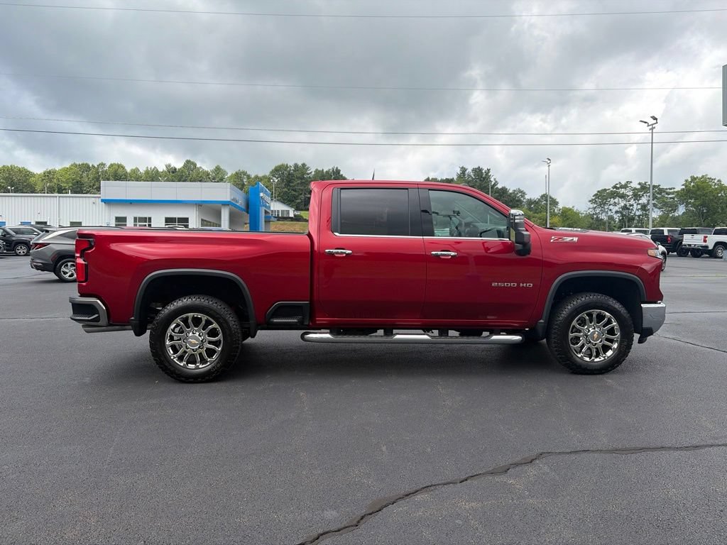 New 2026 Chevrolet Silverado 2500 LTZ w/ LTZ Plus Package AWD/4WD image 9