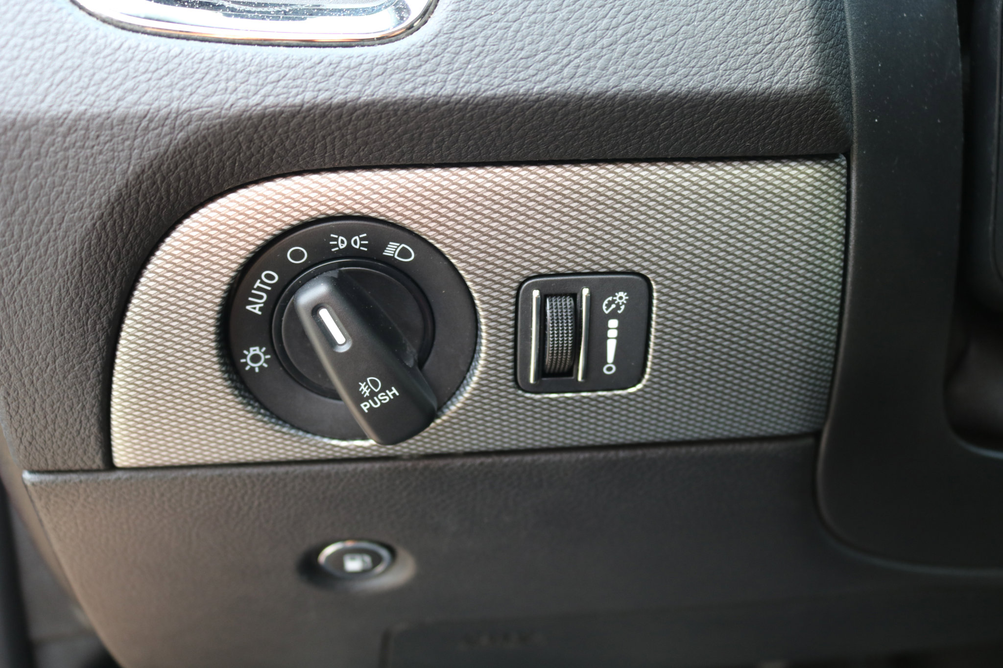 Used 2019 Dodge Durango GT image 19