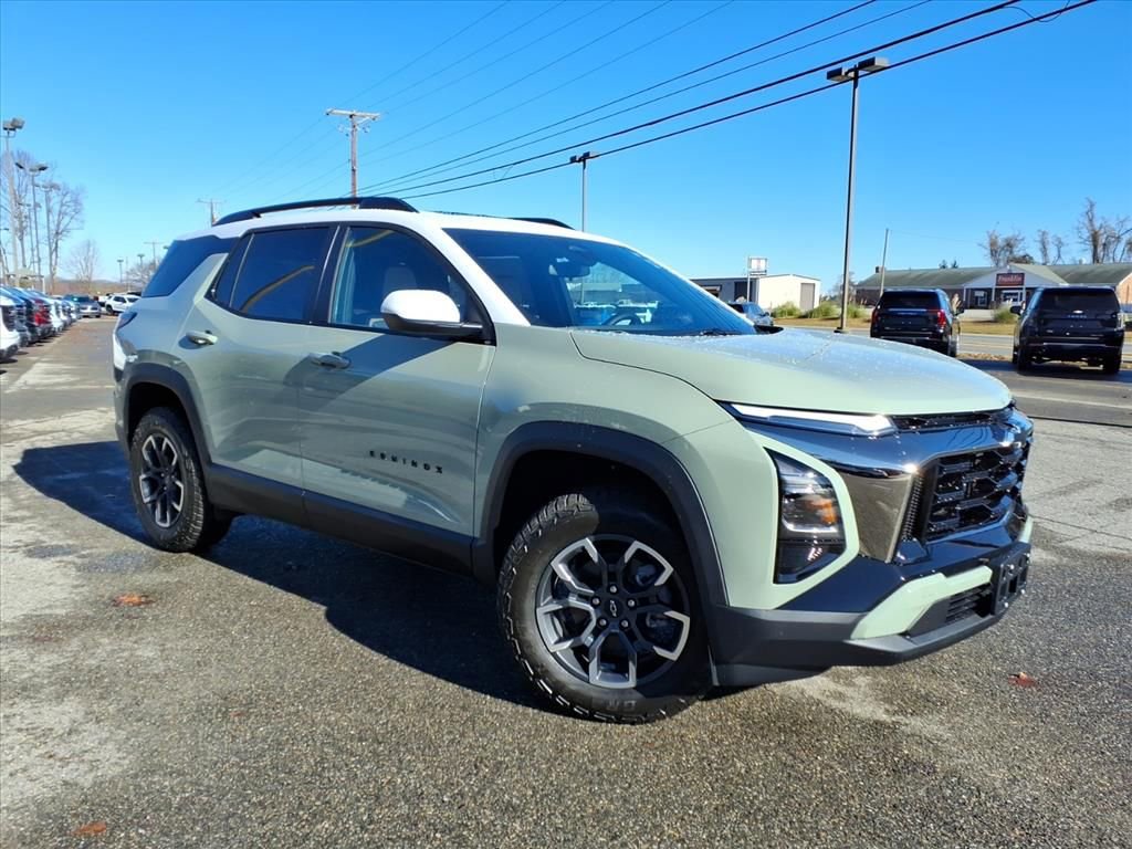 New 2026 Chevrolet Equinox ACTIV w/ Convenience Package III image 2