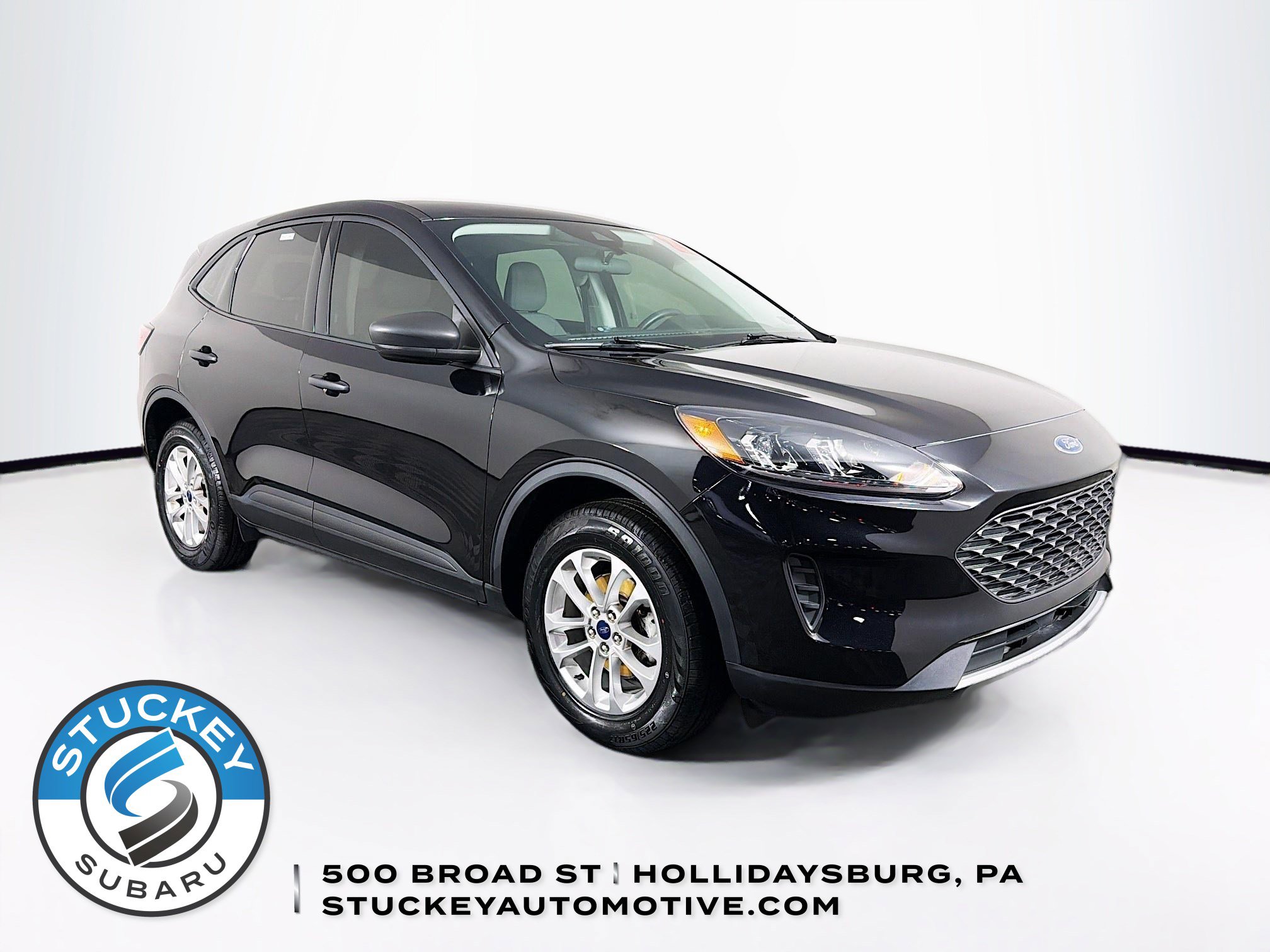 Used 2022 Ford Escape S image 1