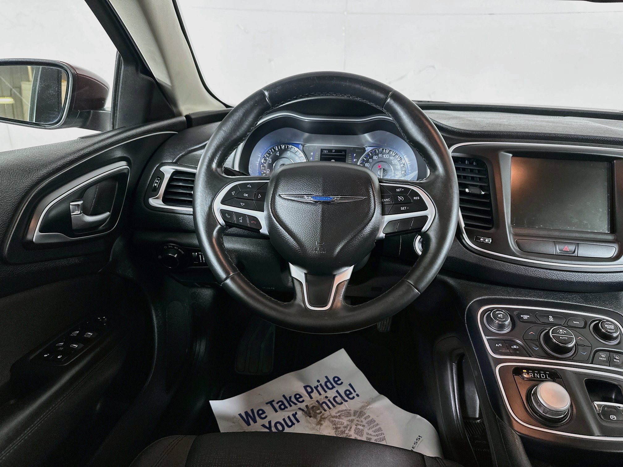 Used 2015 Chrysler 200 Limited w/ Convenience Group FWD image 20