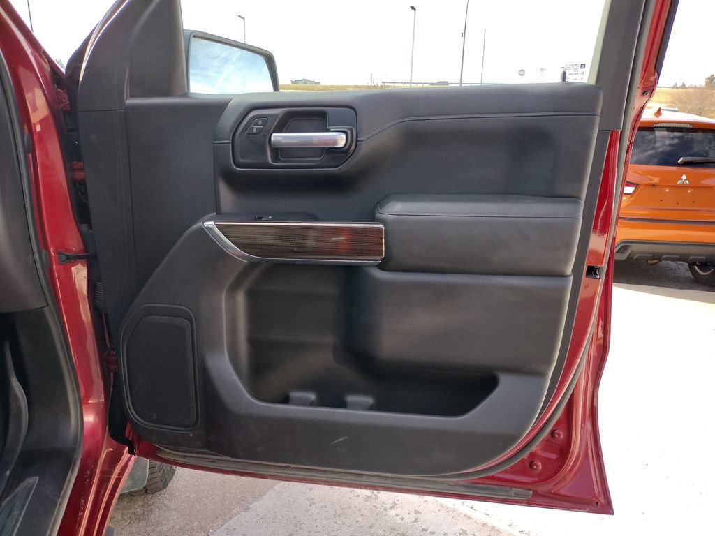 Used 2021 Chevrolet Silverado 1500 LT Trail Boss image 24