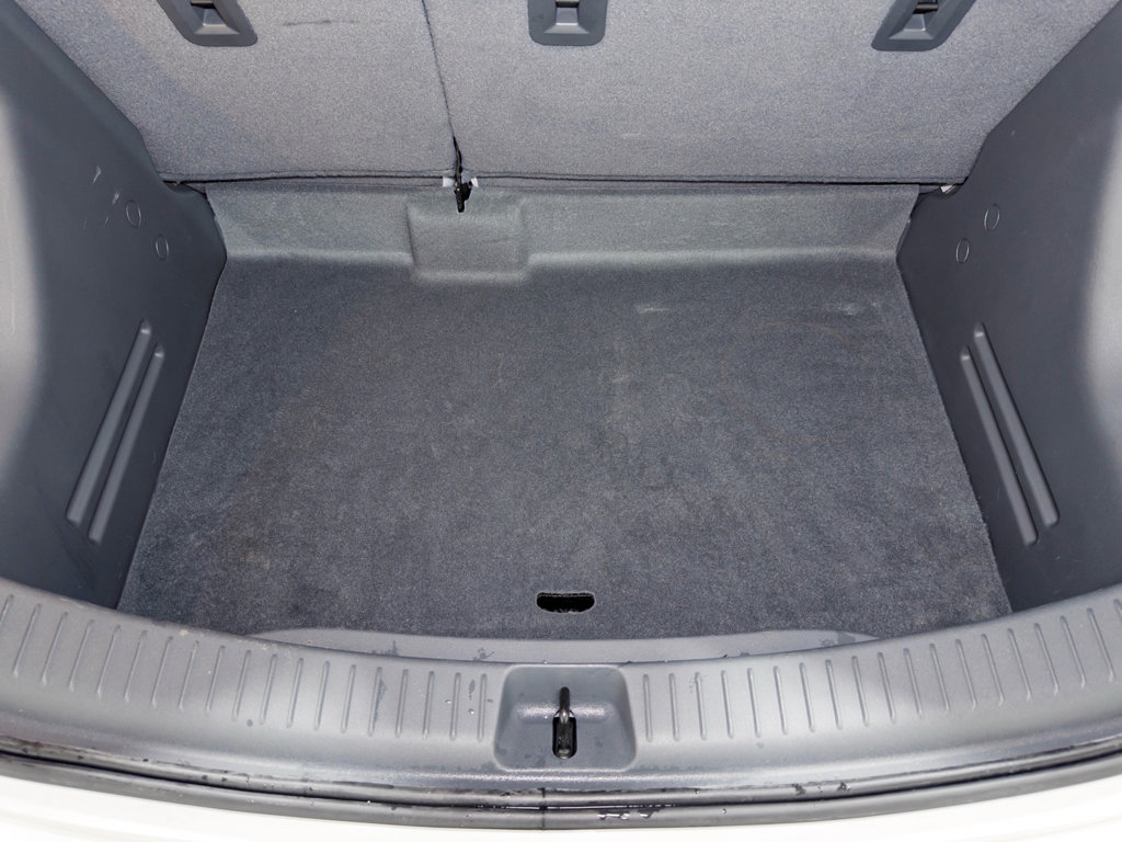 Used 2021 Chevrolet Bolt LT image 26