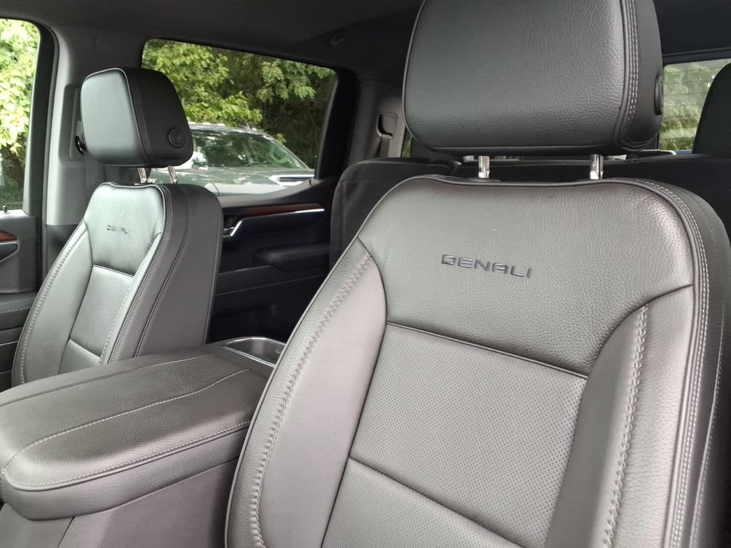 Certified 2025 GMC Sierra 1500 Denali w/ Denali Reserve Package AWD/4WD image 13