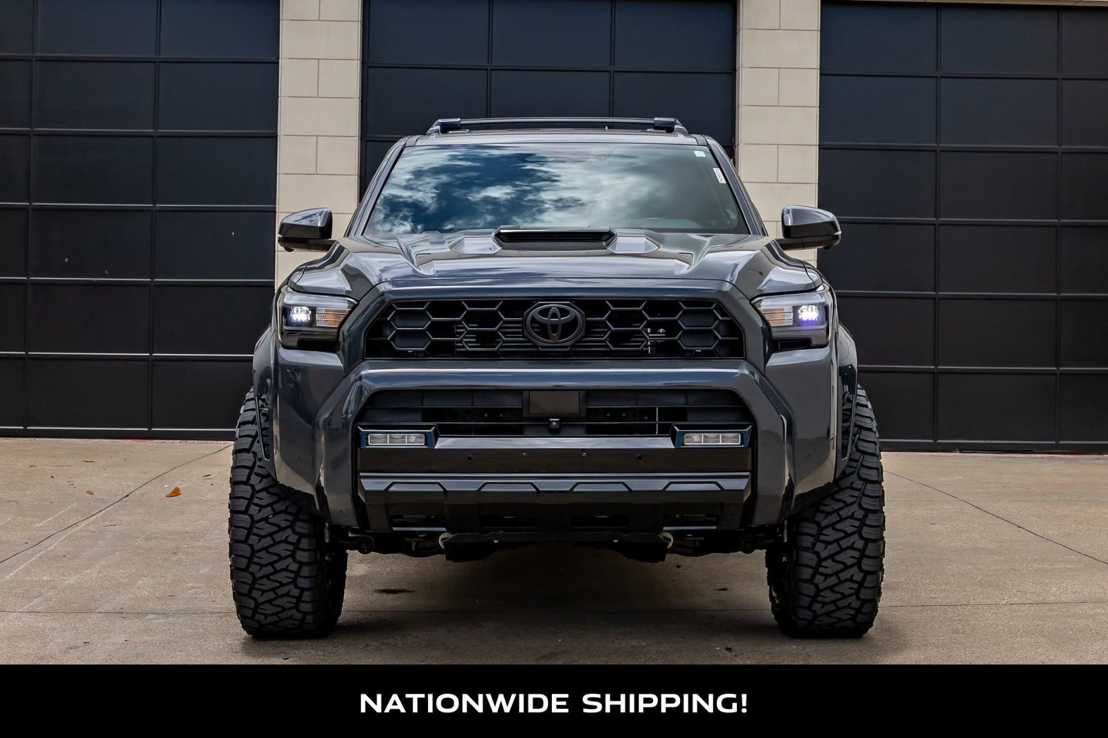 Used 2025 Toyota 4Runner TRD Sport Premium w/ Tow Technology Package AWD/4WD image 4