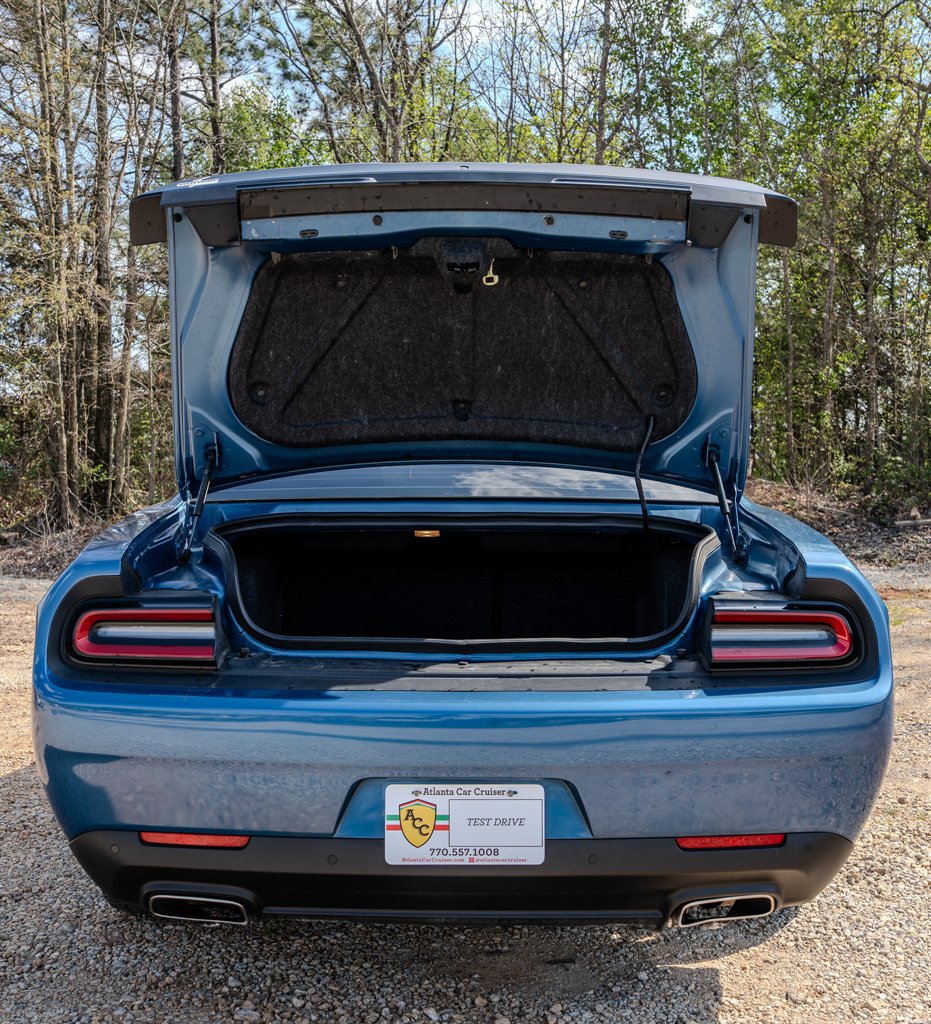 Used 2022 Dodge Challenger GT w/ Blacktop Package RWD image 9