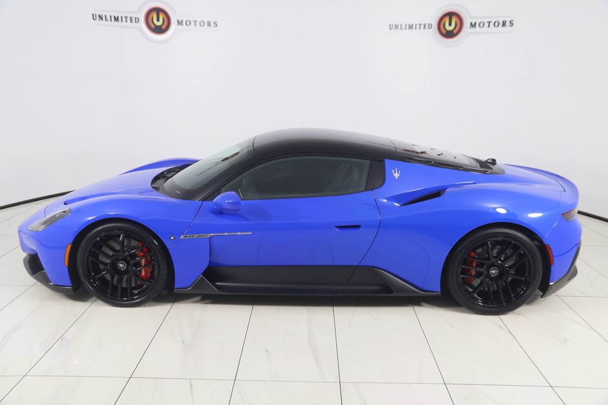Used 2022 Maserati MC20 Coupe image 38