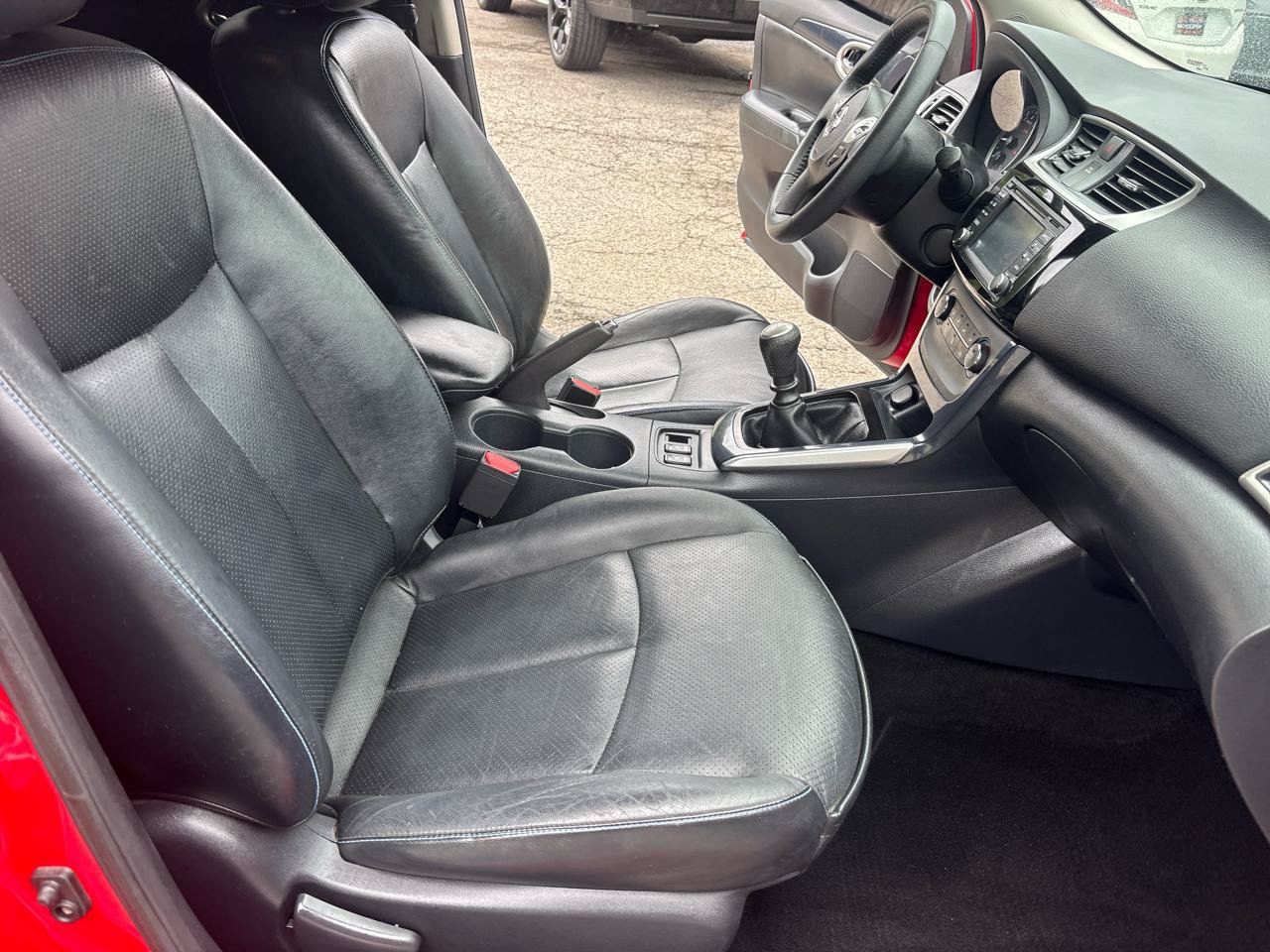Used 2017 Nissan Sentra SR Turbo w/ SR Turbo Premium Package FWD image 15