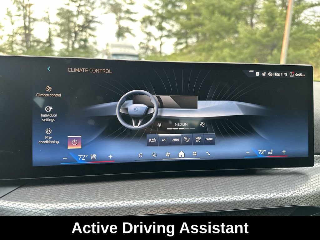 Used 2025 BMW 330i xDrive Sedan w/ M Sport Package image 25