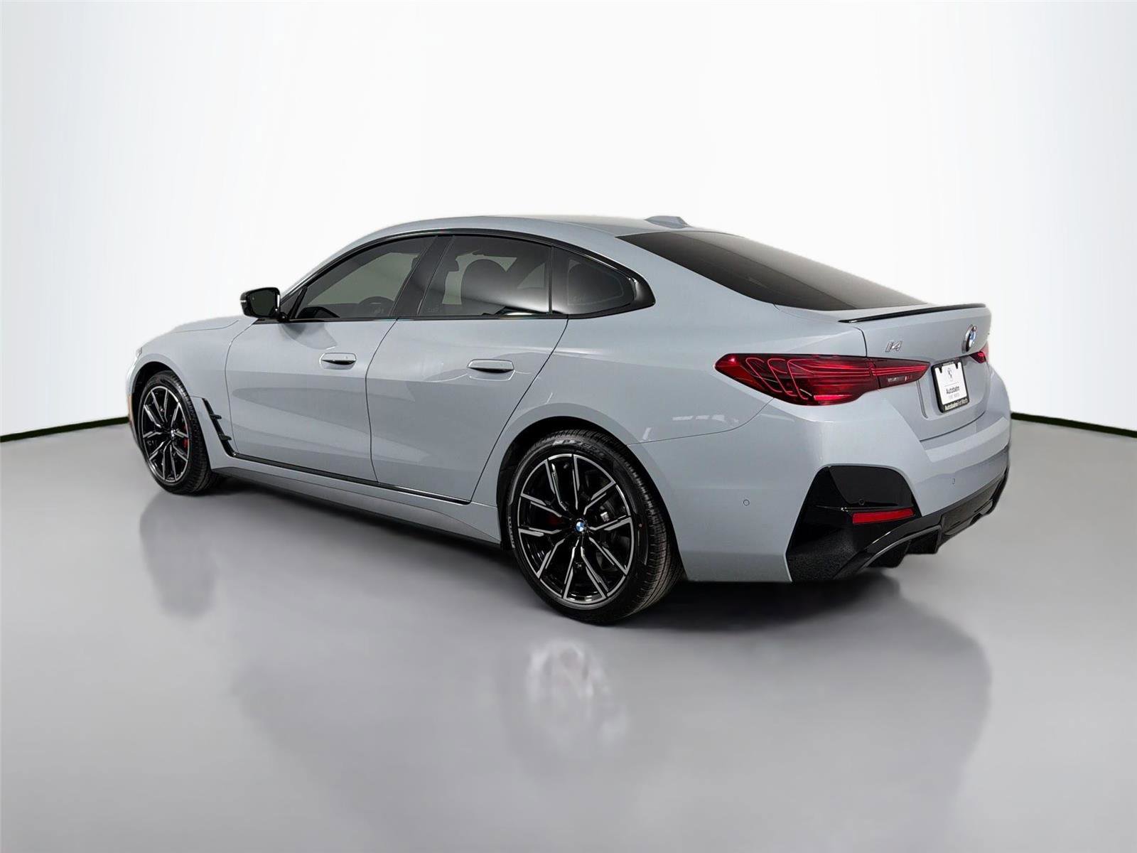New 2026 BMW i4 xDrive40i w/ M Sport Package AWD/4WD image 7