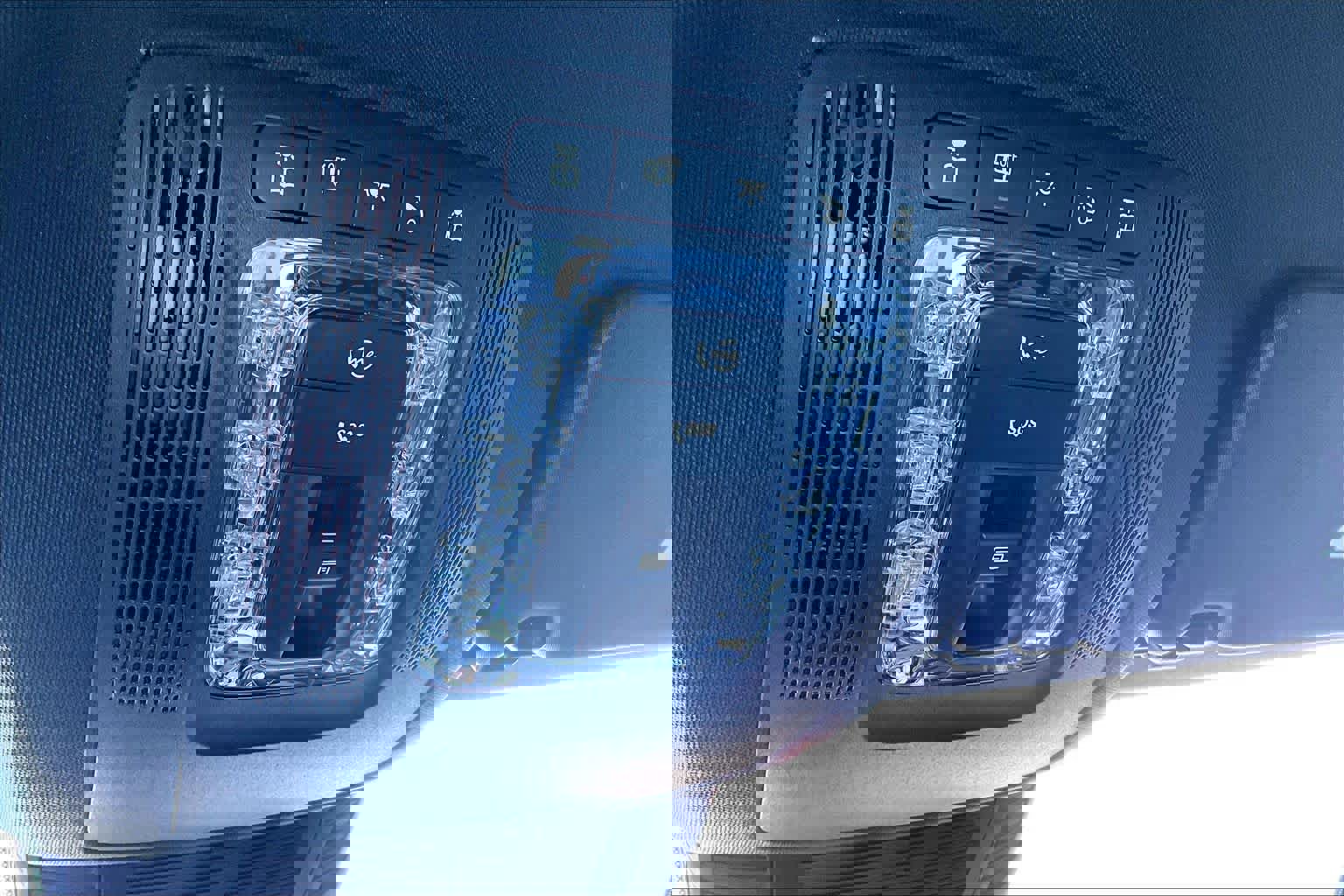 Used 2025 Mercedes-Benz GLE 450 4MATIC Coupe image 33