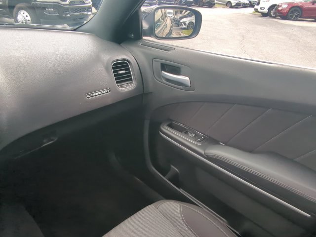 Certified 2022 Dodge Charger SXT AWD/4WD image 16