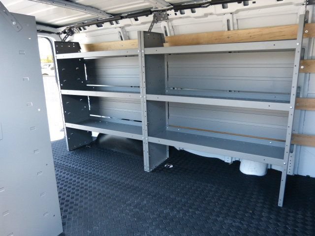 Used 2024 GMC Savana 2500 w/ Driver Convenience Package RWD image 18