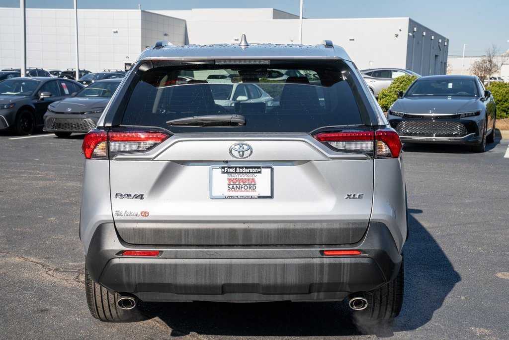 Certified 2023 Toyota RAV4 XLE Premium image 4