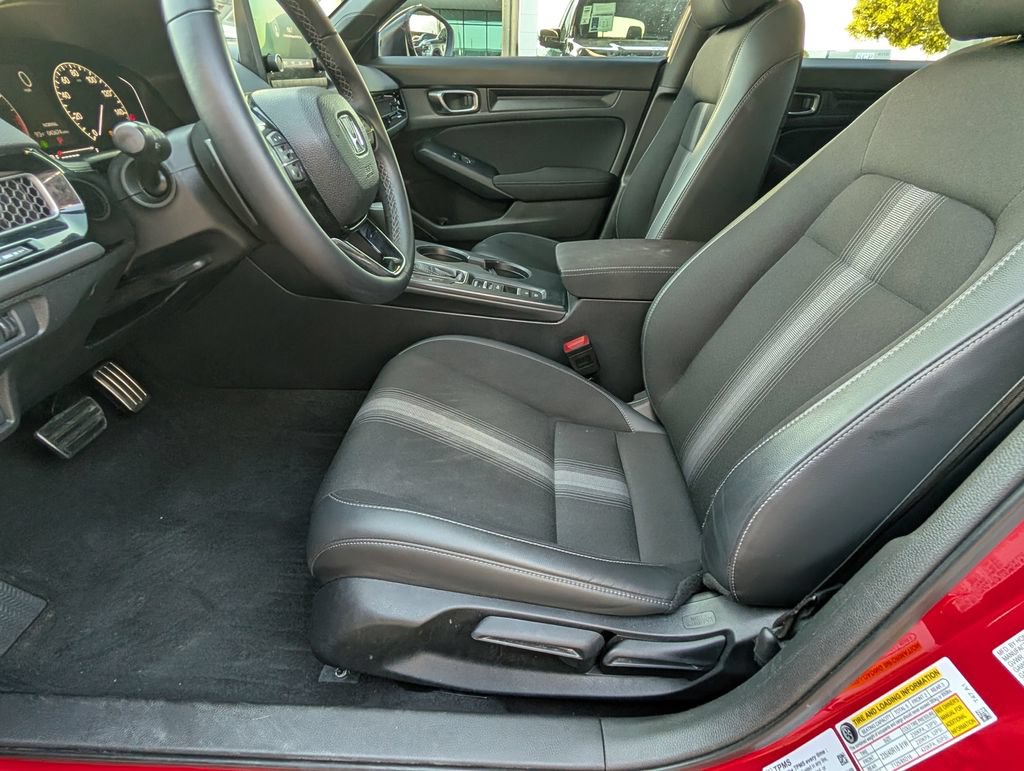 Used 2024 Honda Civic Sport image 12