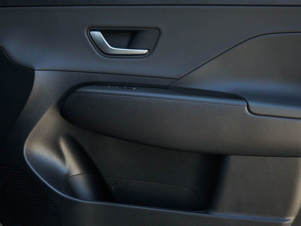 New 2026 Hyundai Kona SEL Premium AWD/4WD image 9