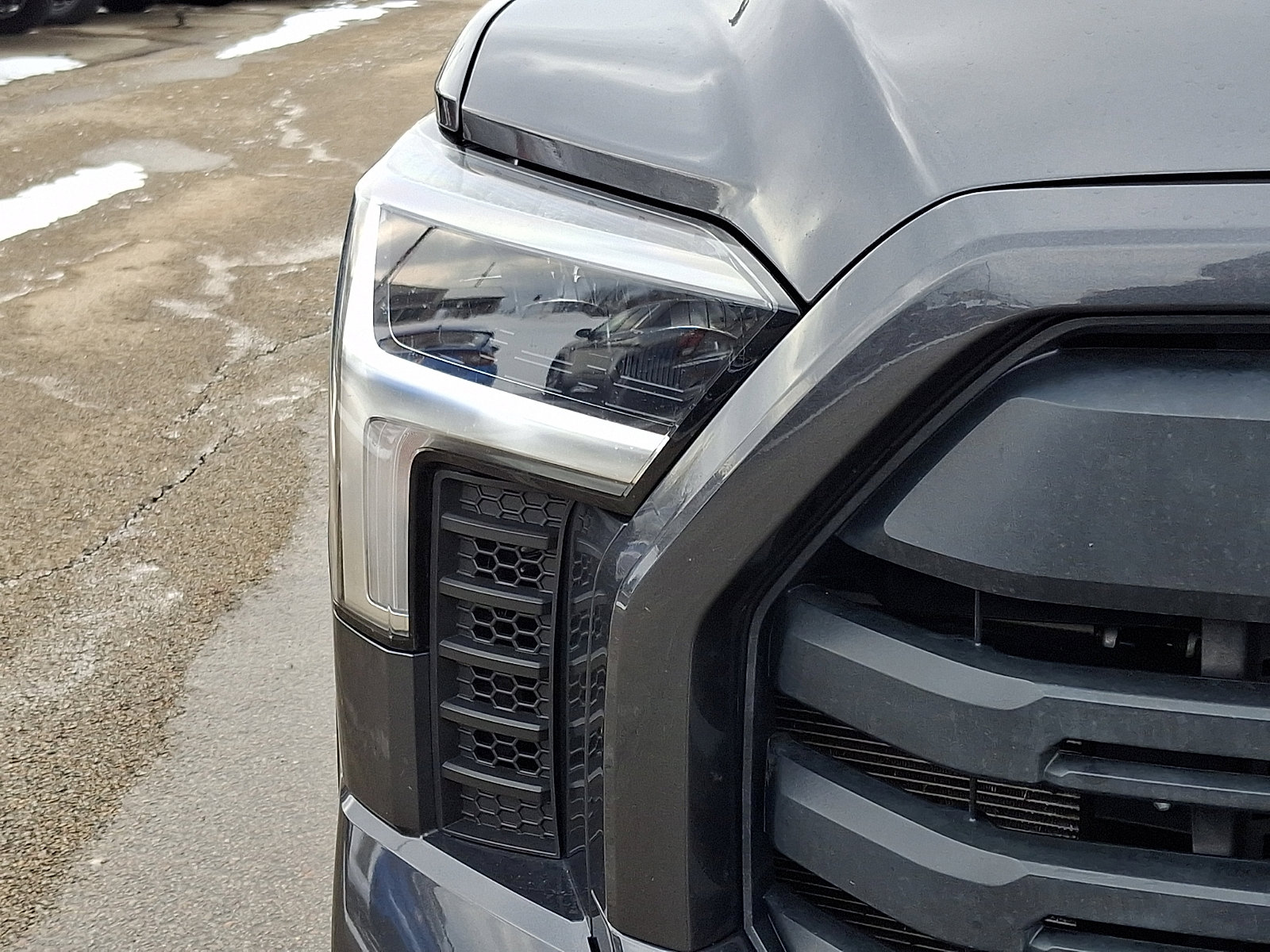 Used 2024 Toyota Tundra SR5 image 9