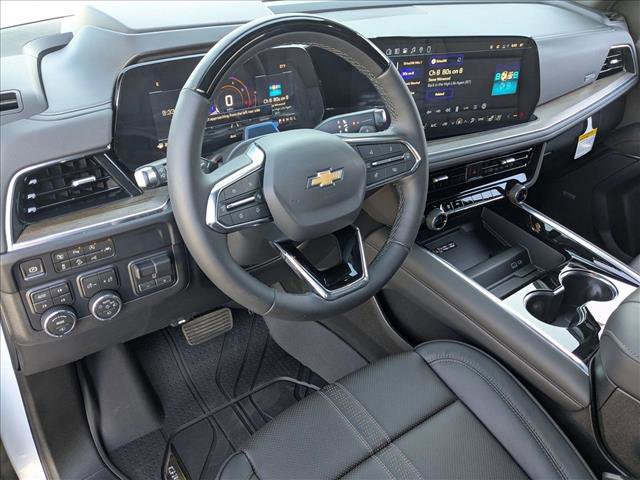 New 2026 Chevrolet Suburban High Country image 3