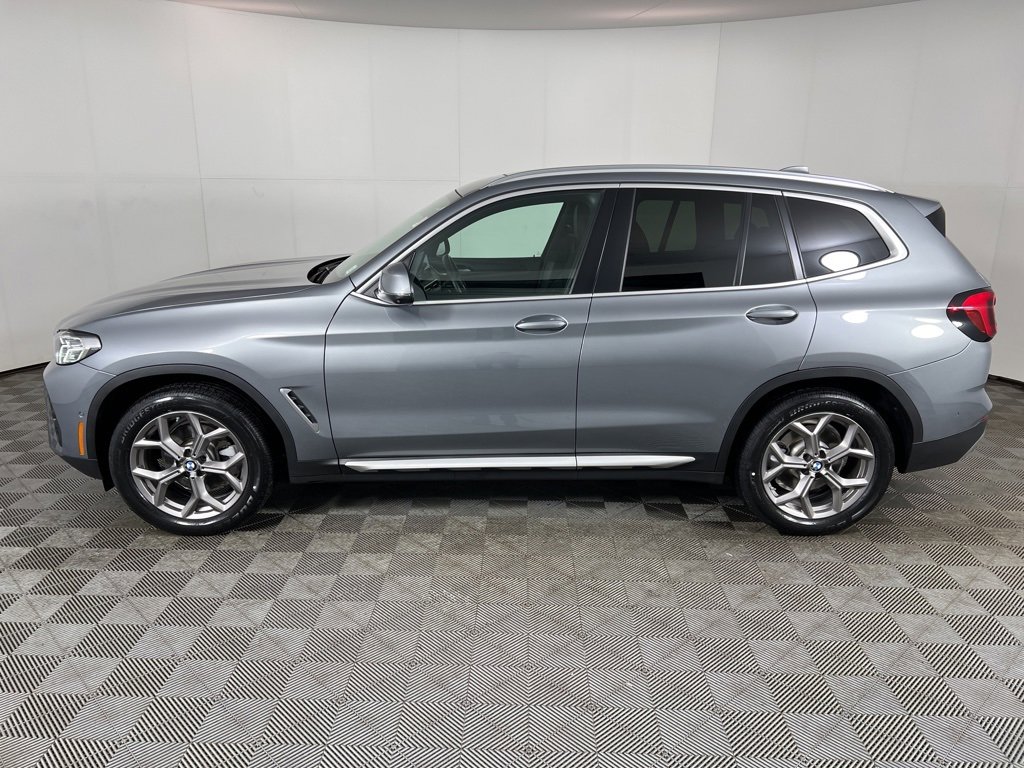 Certified 2024 BMW X3 xDrive30i w/ Premium Package image 12