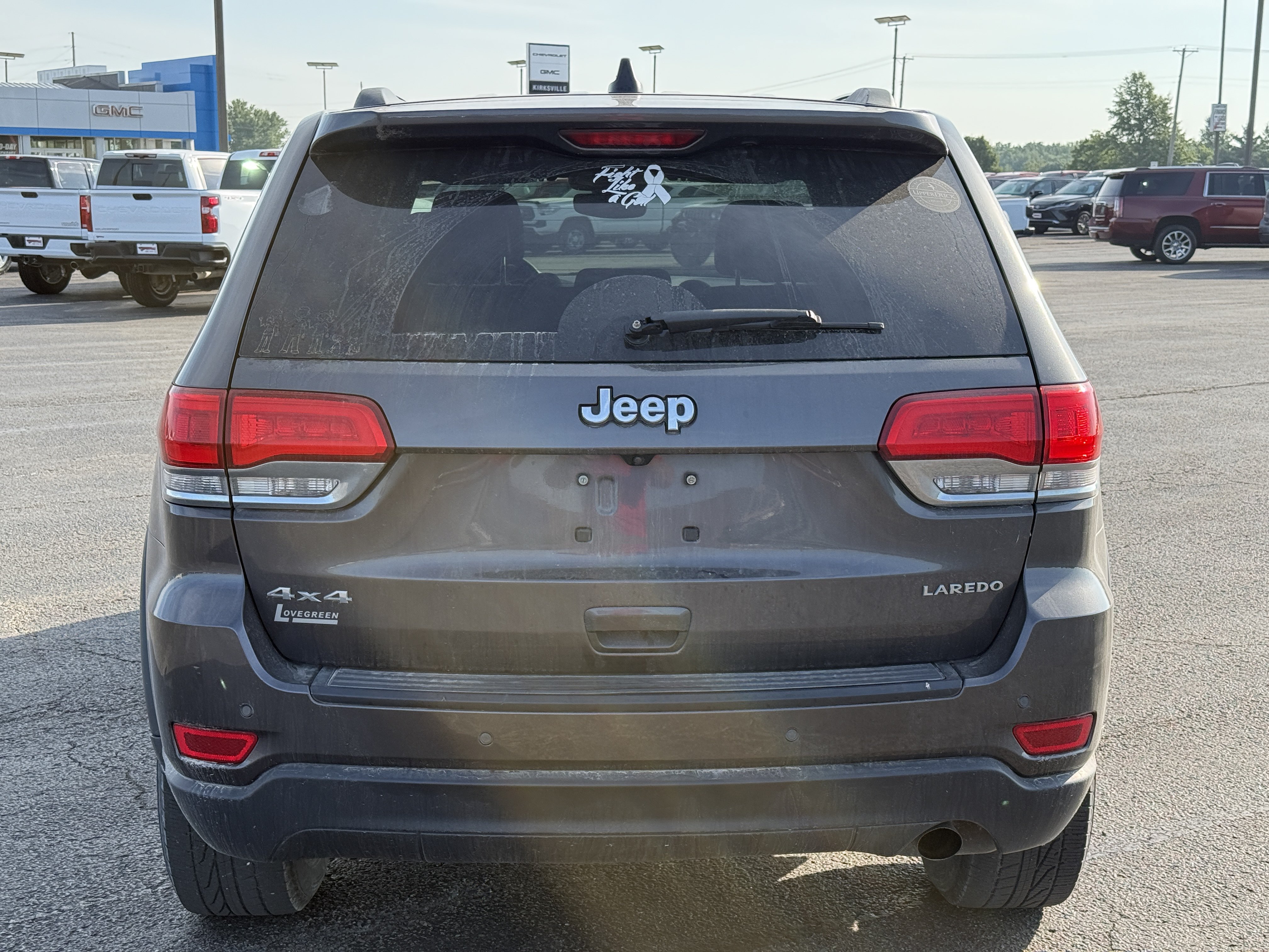 Used 2017 Jeep Grand Cherokee Laredo w/ Quick Order Package 23E AWD/4WD image 5