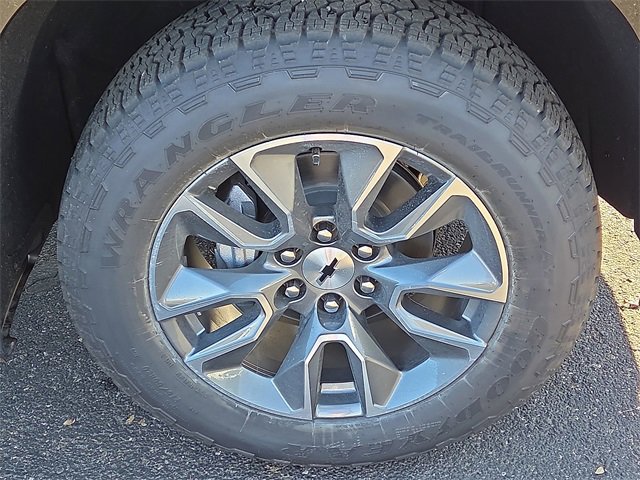 New 2026 Chevrolet Silverado 1500 RST w/ Z71 Off-Road Package image 6