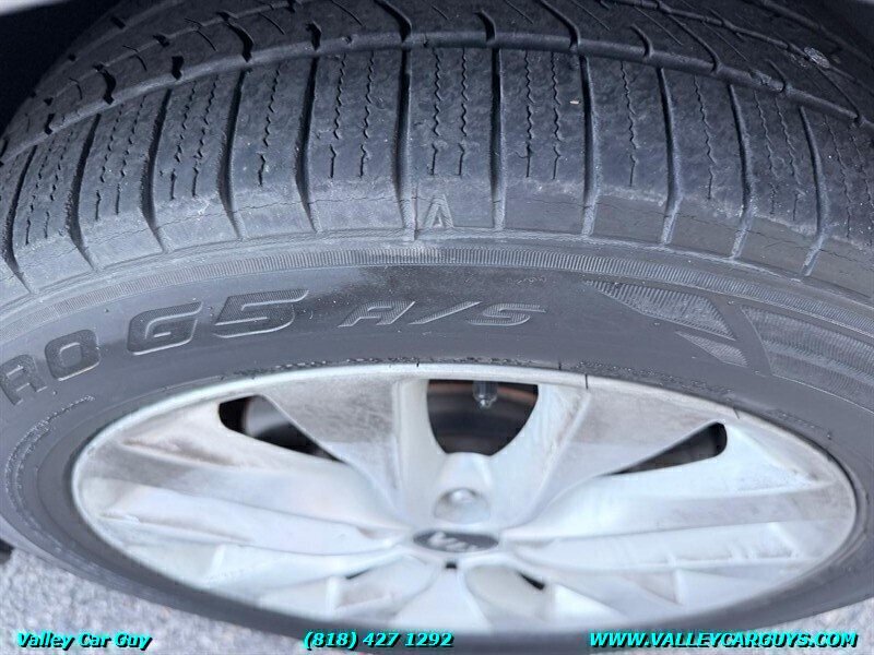 Used 2018 Kia Optima LX w/ 17" Alloy Wheels Package FWD image 28