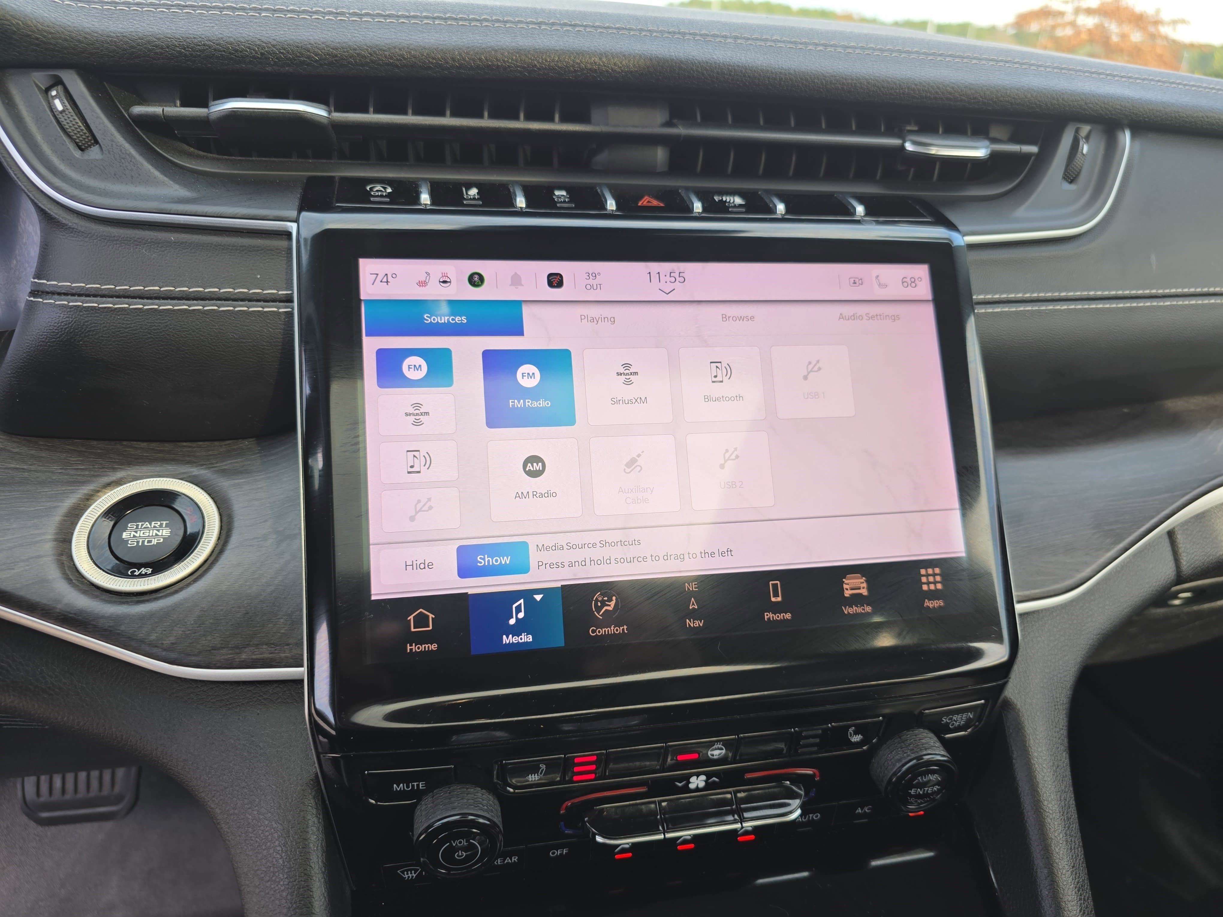 Used 2022 Jeep Grand Cherokee L Limited image 19