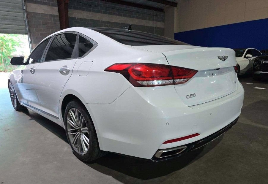 Used 2018 Genesis G80 3.8 w/ Option Group 02 RWD image 2