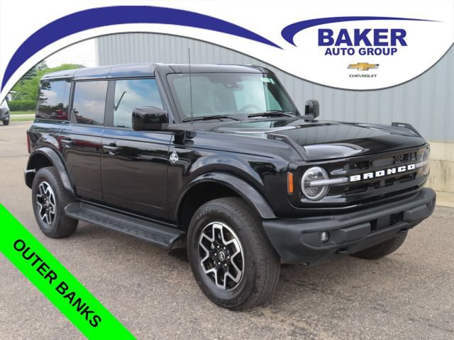 Used 2025 Ford Bronco Outer Banks AWD/4WD image 1