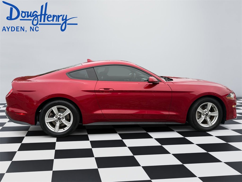 Used 2022 Ford Mustang Coupe image 6