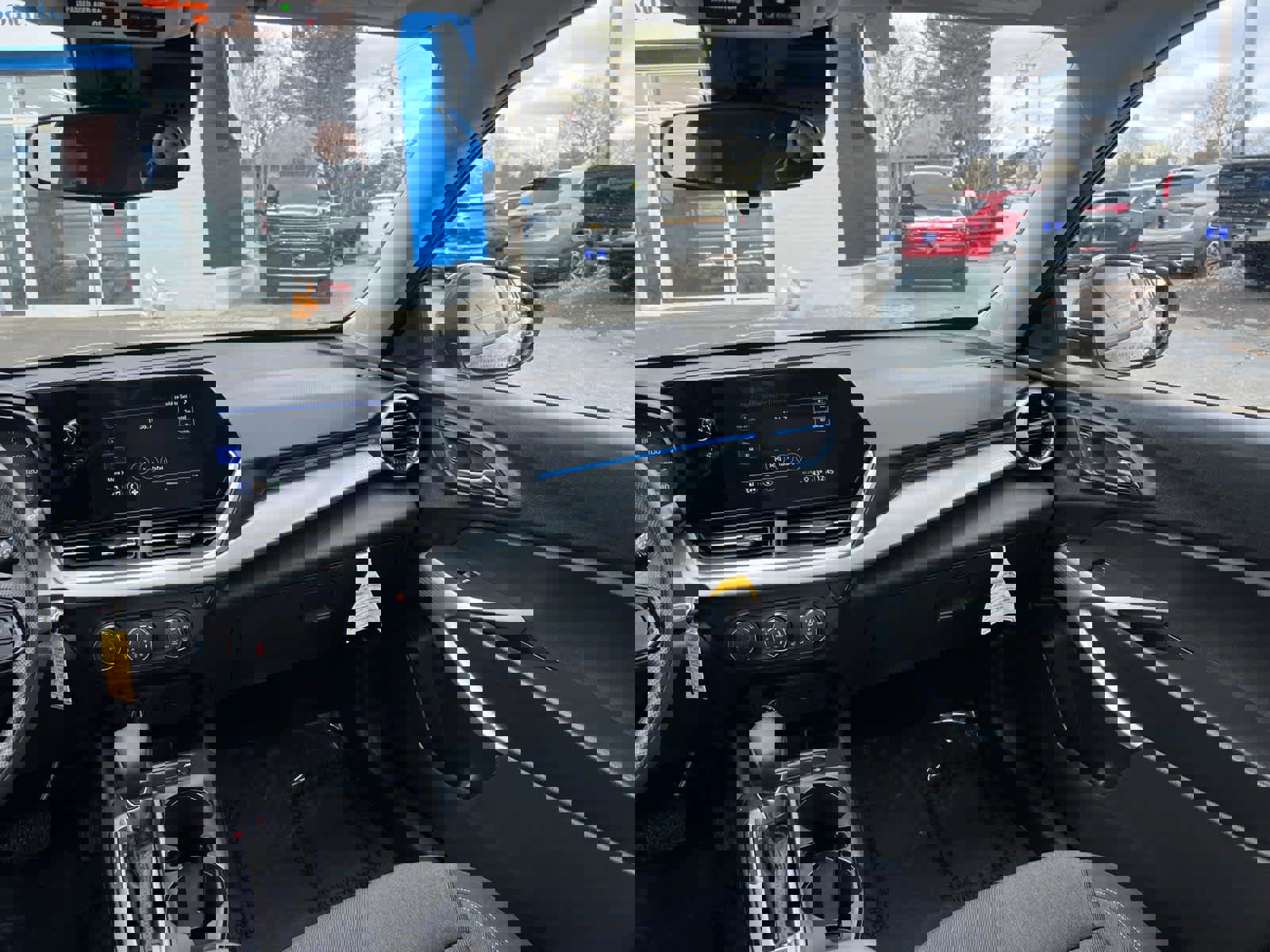 Certified 2025 Chevrolet Trax LS w/ LS Convenience Package image 36