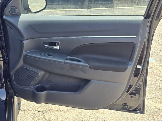 Used 2023 Mitsubishi Outlander Sport AWD image 16