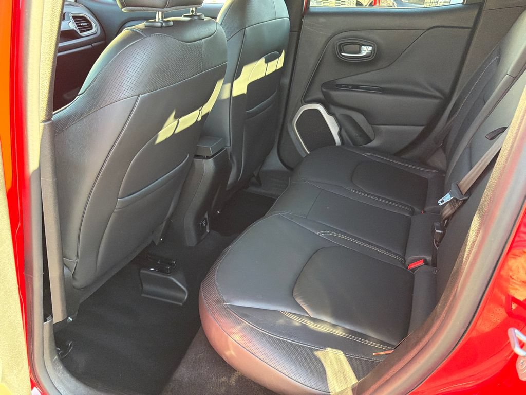Used 2016 Jeep Renegade Limited AWD/4WD image 14