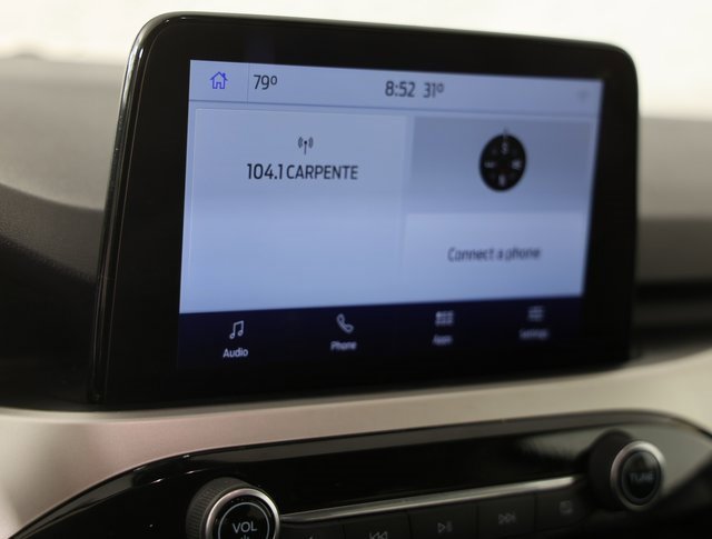 Used 2020 Ford Escape SEL image 5