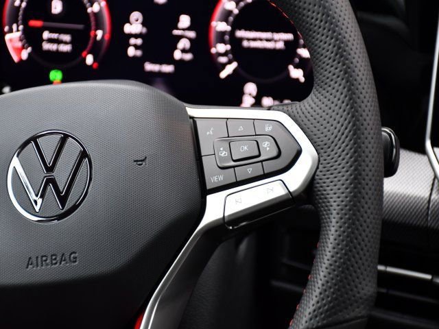 New 2026 Volkswagen GTI SE FWD image 23