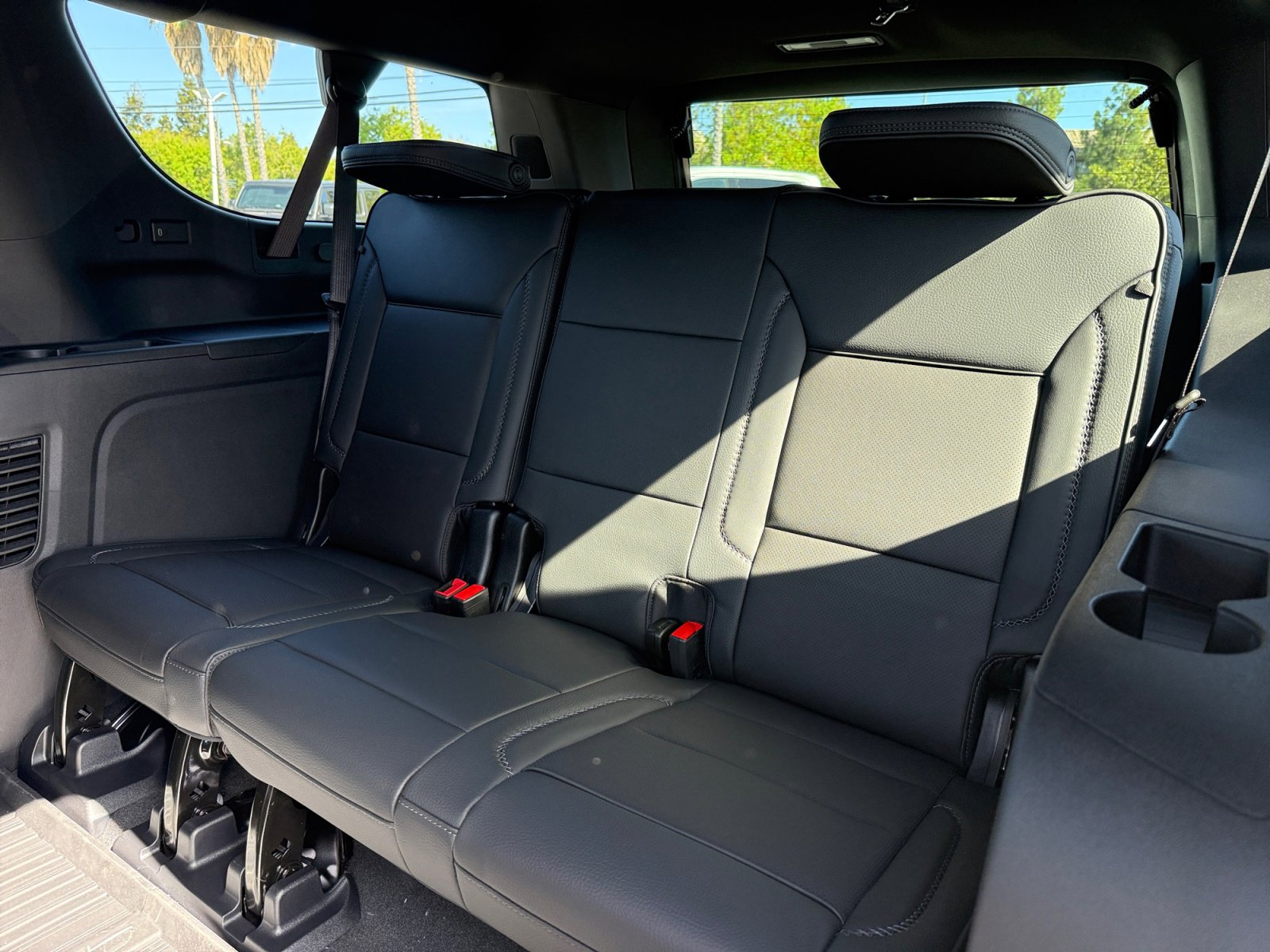 New 2026 GMC Yukon XL Denali w/ Sun & Power Step Package image 21