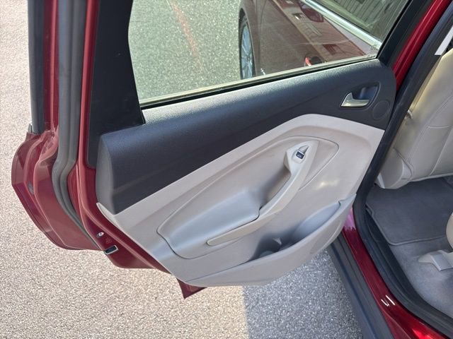 Used 2014 Ford C-MAX SEL w/ Equipment Group 303A FWD image 31
